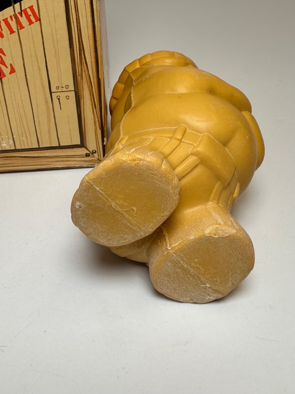 ✨2 for $35✨Vintage Avon Pig Men’s Rights Deep Woods Soap w/Box Novelty - Picture 6 of 6